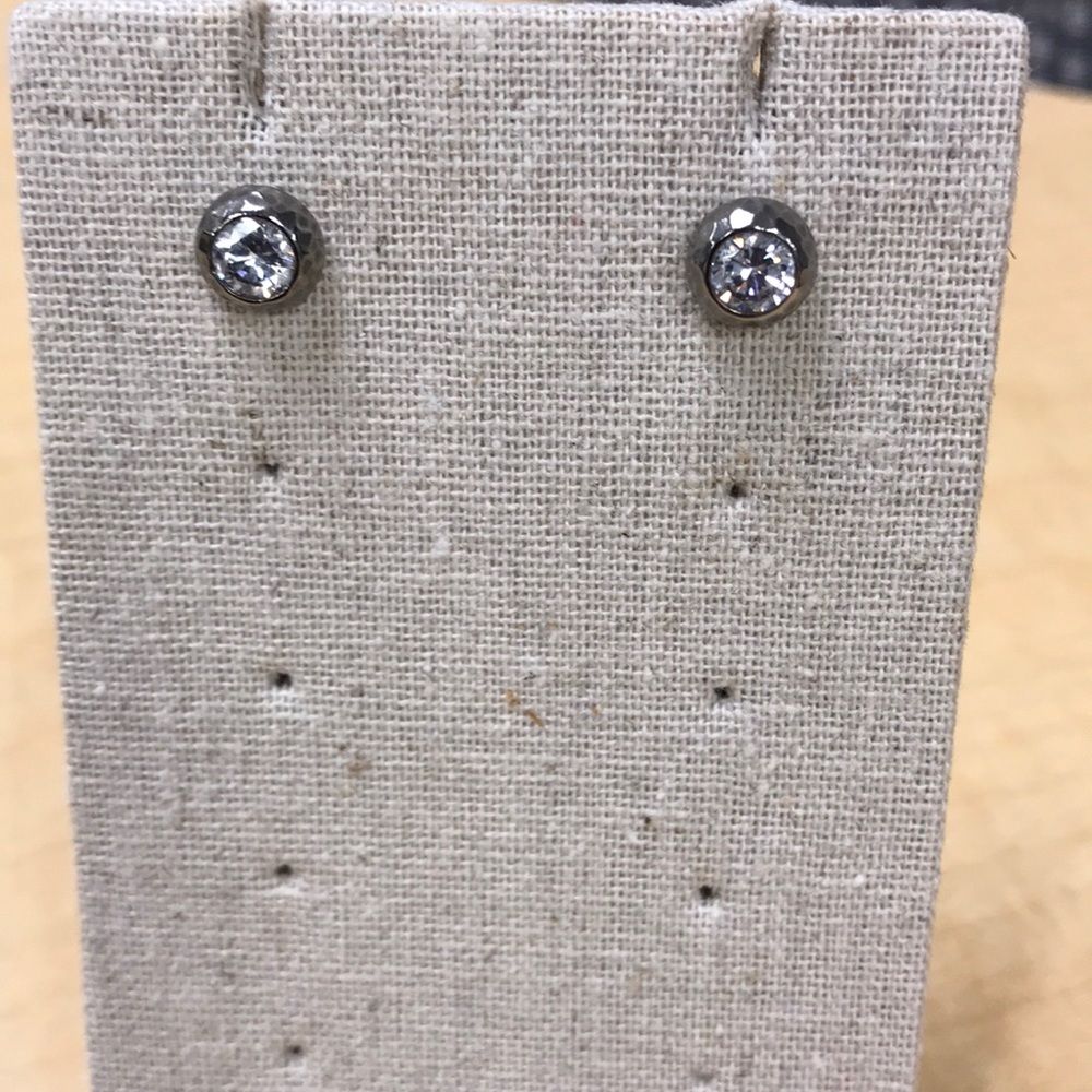 Stella & Dot silver studs